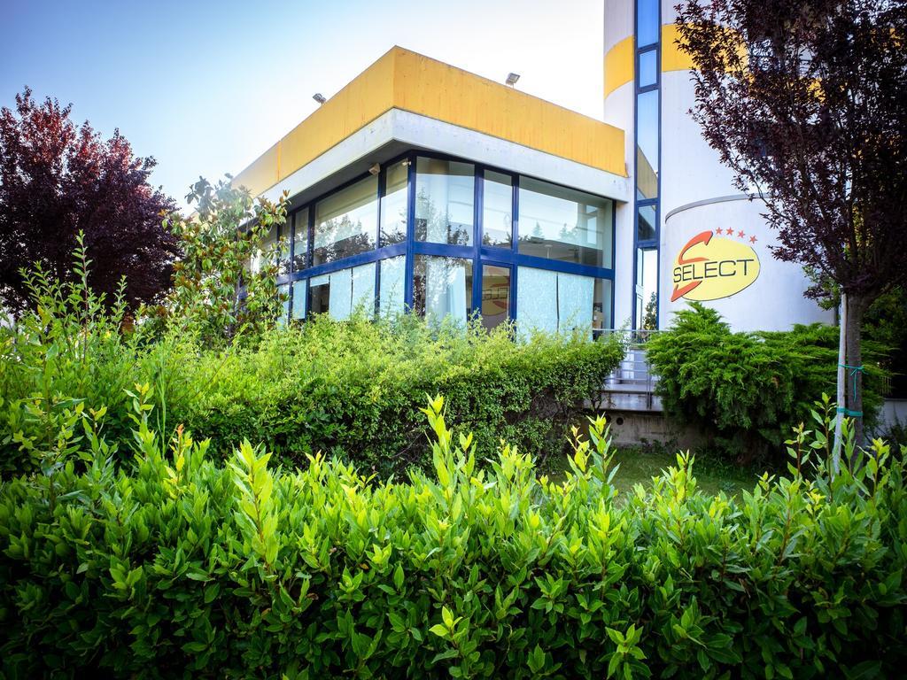 Hotel Select Atessa Eksteriør bilde