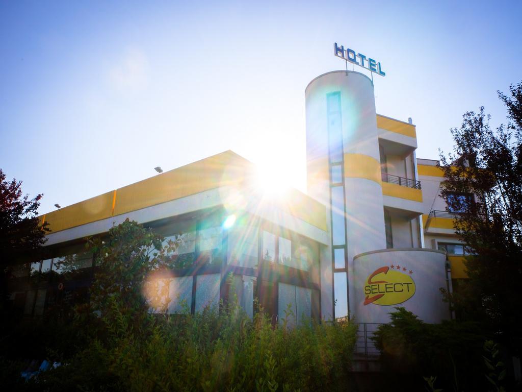 Hotel Select Atessa Eksteriør bilde
