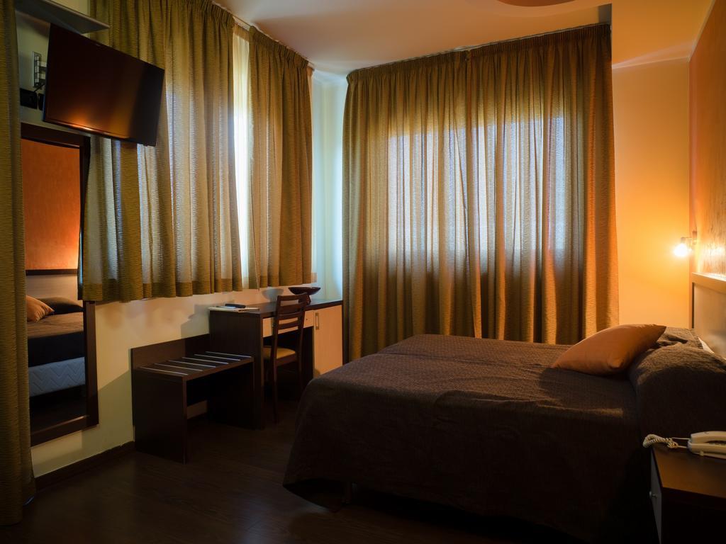 Hotel Select Atessa Eksteriør bilde