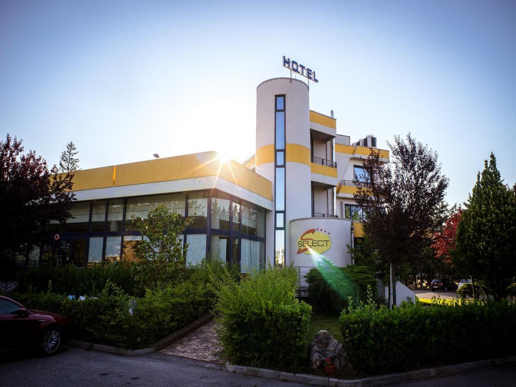 Hotel Select Atessa Eksteriør bilde