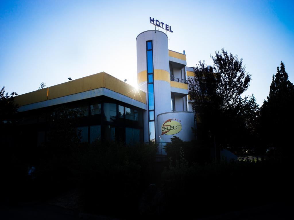 Hotel Select Atessa Eksteriør bilde